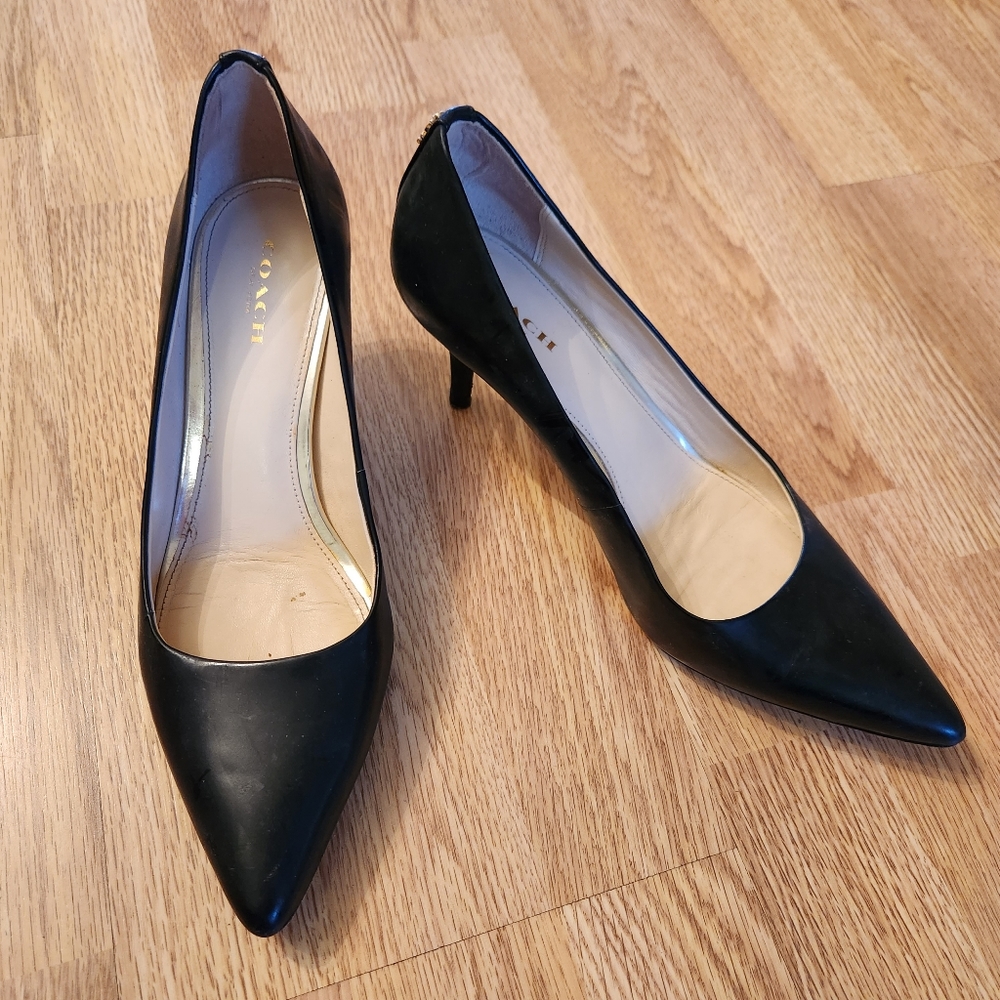 Black heels gently used